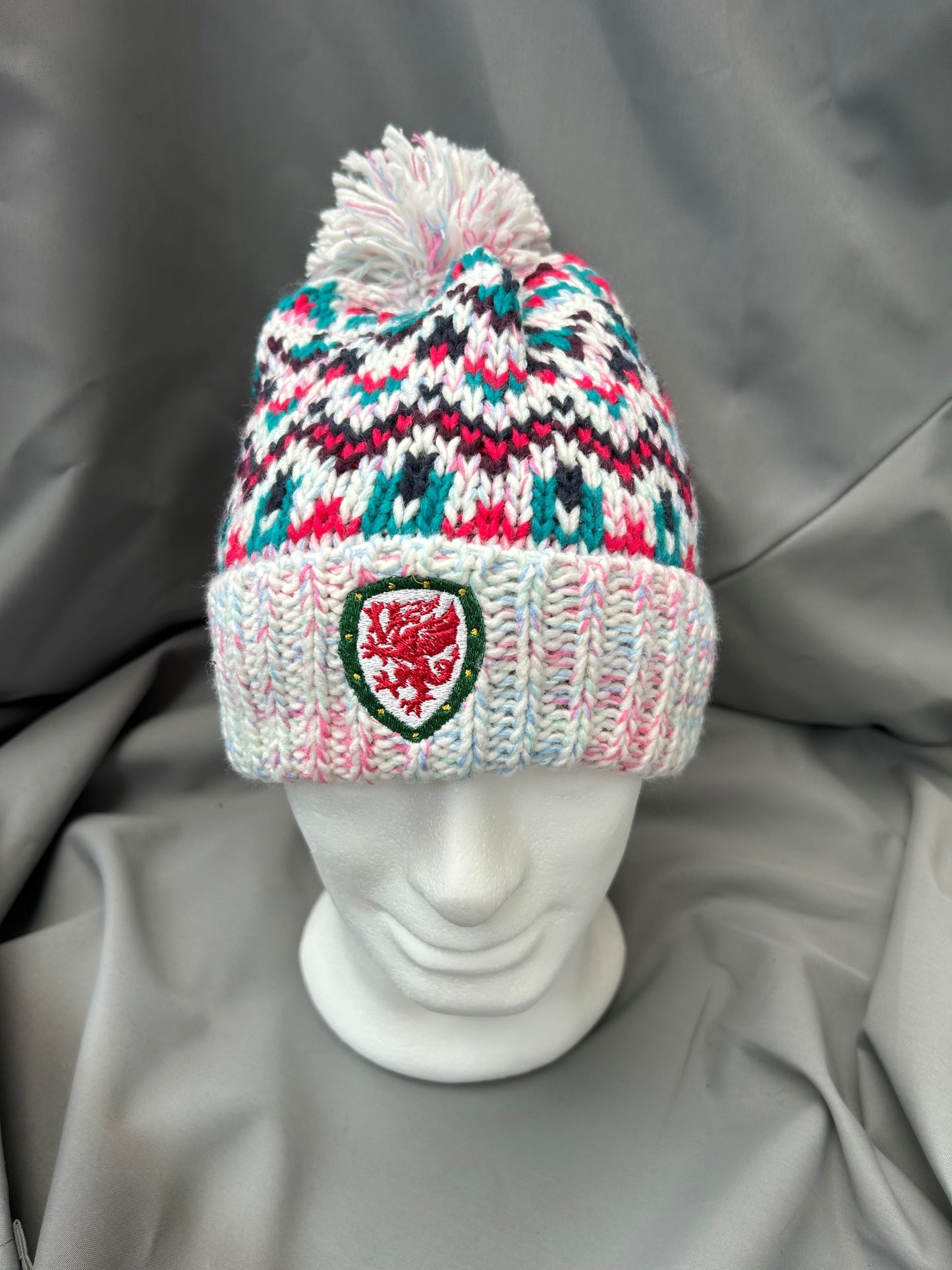 Cymru/Wales Bobble Hat